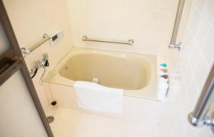 柚子星ホーム Spacious private house for rent, good access to Kansai Airport, quiet location, free wifi