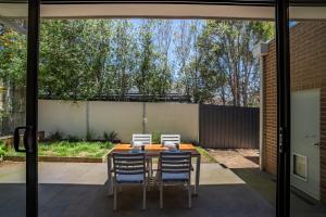 Fresh, Modern Escape, Minutes to the Beach