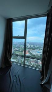 Anderson benson by staycation id