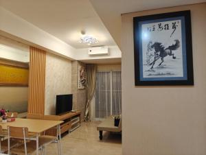 Apartemen Podomoro Deli Park Tower Lexington