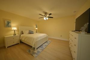 E&A SouthWest Miami - Breeze Studio B