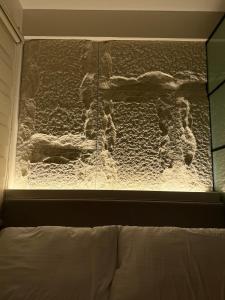 The UrbanNest - 1BR mountain view condo at Marina Spatial