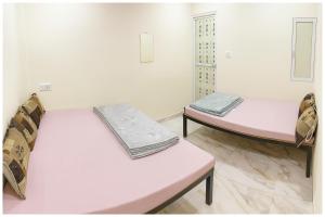 Hotel In Winter Residency Near Mahakaleshwar Jyotirlinga- Railway Station Ujjin - Paid Public Parking #Free Wifi - Best Prime Location Hotel