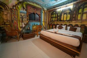 Hotel Indra Palace- 100m from Ganga Ghat