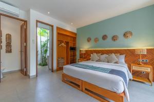 Villa Sandro - 3BR Escape, Lush Jungle Views & Pool