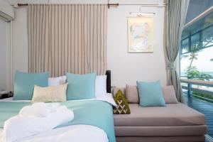 SeaView for 4-FastWiFi,NFlix,Lounge&Grill,Pool,Sunbeds