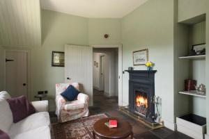 Magherintemple Lodge