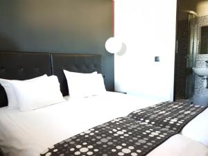 Hotels Best Hotel - Montsoult La Croix Verte : Chambre Lits Jumeaux Supérieure