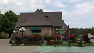 River Rapids Inn