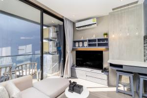 C255 Best Stay Experience Condo with Full Facilities