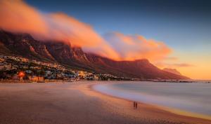 Jetliner Camps Bay Postcard Panorama Views