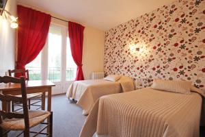 B&B / Chambres d'hotes Gite Le Relais Saint Michel : photos des chambres