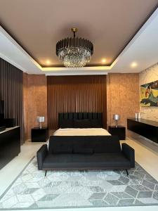 Highland Villas Royale Corp