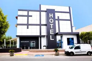 Hotel Villa Ceuti - Lorquí