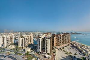 DVH Luxe Retreats at The Palm Tower, Palm Jumeirah, Studio Apartment