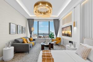 DVH Luxe Retreats at The Palm Tower, Palm Jumeirah, Studio Apartment