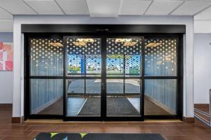 Spark By Hilton Cleveland Beachwood