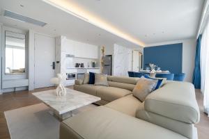 The Sunshine Beach Resort lux apartment