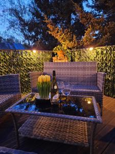 Closer to the Sea - Modern Terrace Stay