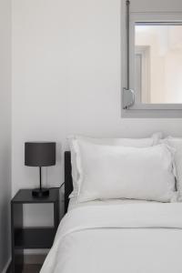 Oval Elegant Stay by BiNoBi!