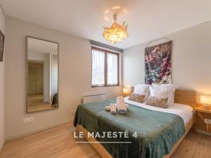 Le Majesté 1 et 4