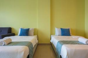 Marina Island Lumut Homestay