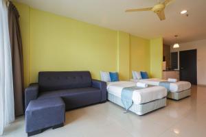 Marina Island Lumut Homestay