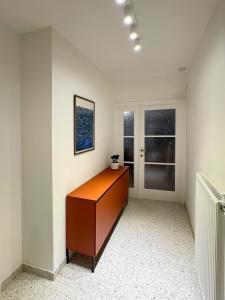 Hugo by the harbor, light-filled and centrally located apartment - free parking