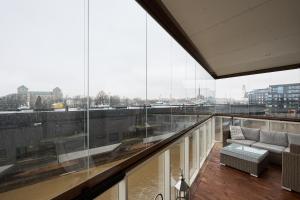 Family-friendly seaside apartment with sauna, WiFi