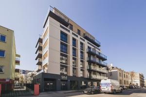 Pogonowskiego Deluxe by LookAp