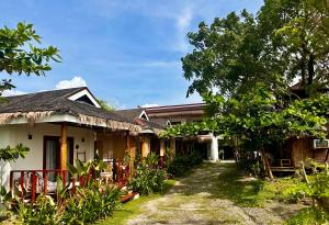 Uzuri Kubo Huts & Kwartos