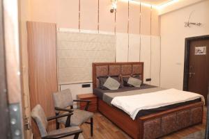 3 BHK Aura Villa Family Stay