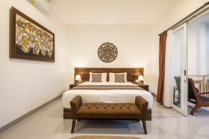 6 Bedrooms Private Pool Villa Seminyak