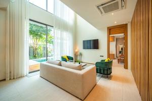 Teak 41BR Pool Villa Bang Tao Airport Shuttle