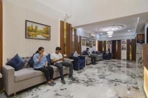 FabHotel Elite Residency