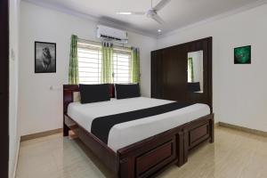 Super Hotel O Ramaraopet Near Kakinada Beach