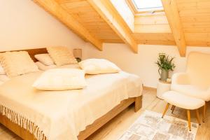 Nowoczesny Apartament z dwoma sypialniami Mochnaczka Niżna