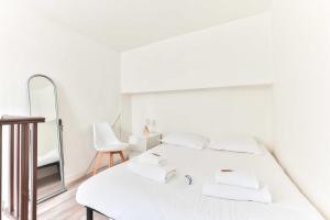 Le Marais - Rue de Bretagne