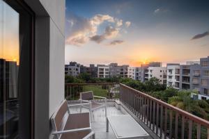 The Sunlit Luxury Suites At AEON Court Yard