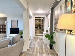 Workers Dream Apartment-7 BR-3 Bath