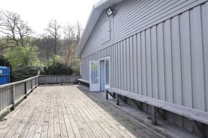 Workers Villa - 12 Guests - 6 BR - 7 Bath - Parking