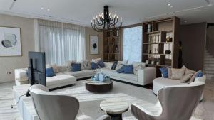 Signature Palm Villa Frond D 6BDR Private Pool