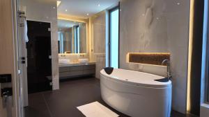 Signature Palm Villa Frond D 6BDR Private Pool