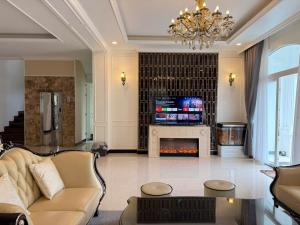 Dream House - Golf Valley Đà Lạt