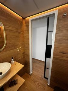 Primera línea, playa, piscina y amanecer