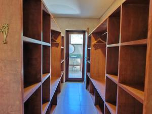 Villa Pesisi - 3 bdrs - beach walking distance