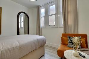 Aylward Queen Street, Studio Apartment Near City Centre, Gunwharf Quays