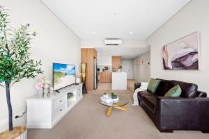 High-Rise Haven with Spectacular Skyline Views