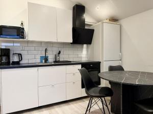 Premium Workers Home - 3 Beds - Volvo - Parking