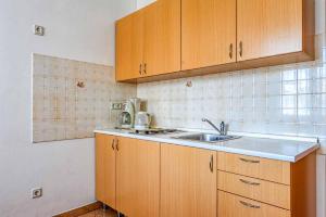 Apartment Vesna 1 with terrace